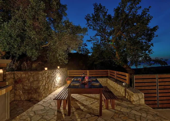 Koukoutsa House With Swimming Pool Corfu Sokraki Ferienhaus Sokrákion