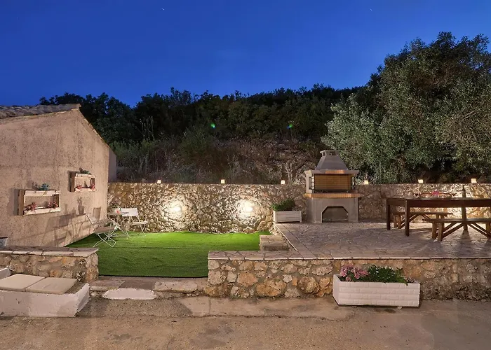 Koukoutsa House With Swimming Pool Corfu Sokraki * Sokrákion