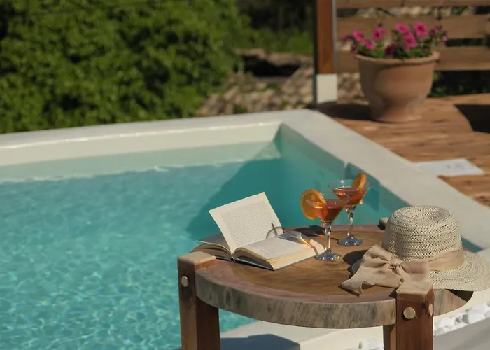 펜션 Koukoutsa House With Swimming Pool Corfu Sokraki Sokrákion